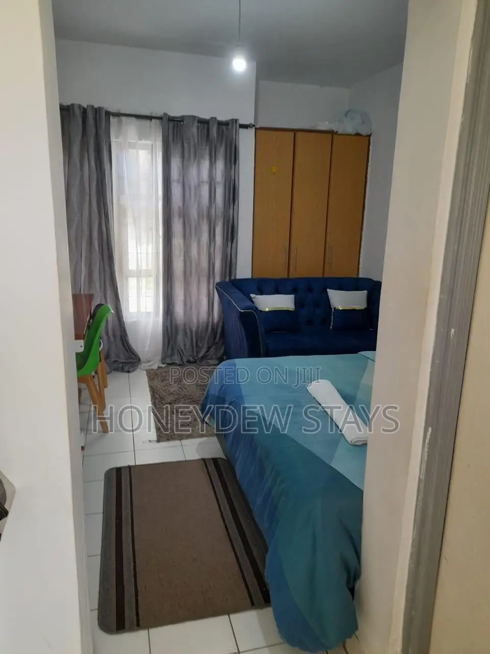 Fully Furnished Executive Studio at Signature Mall