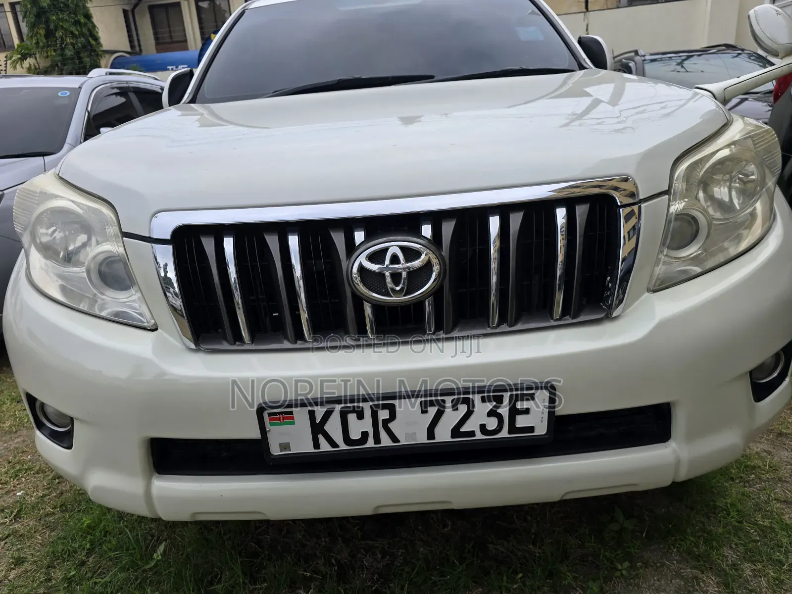 Toyota Land Cruiser Prado 2012 White