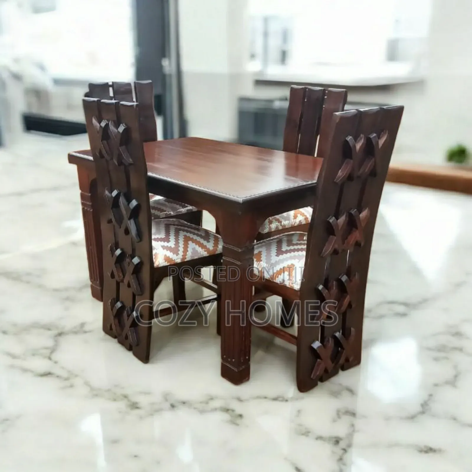 Dining Set an All Wooden Compact 6 Seater Dining Set