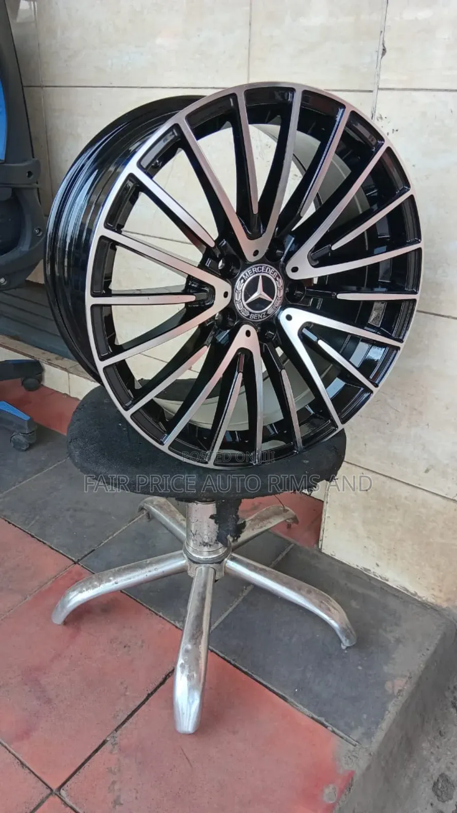 Black Solver Size 17/5/112 Mercedes.
