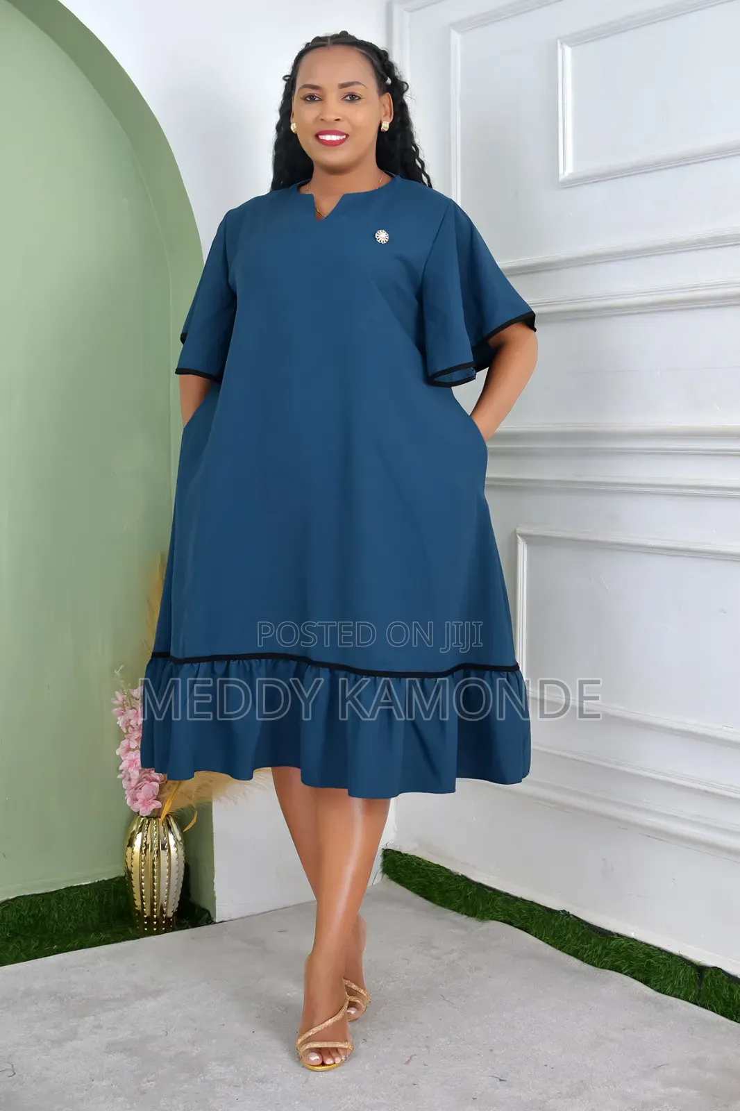 Black Free/Pg Friendly Shift Dress