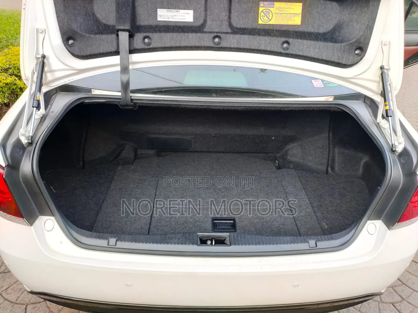 Toyota Crown 2015 Pearl