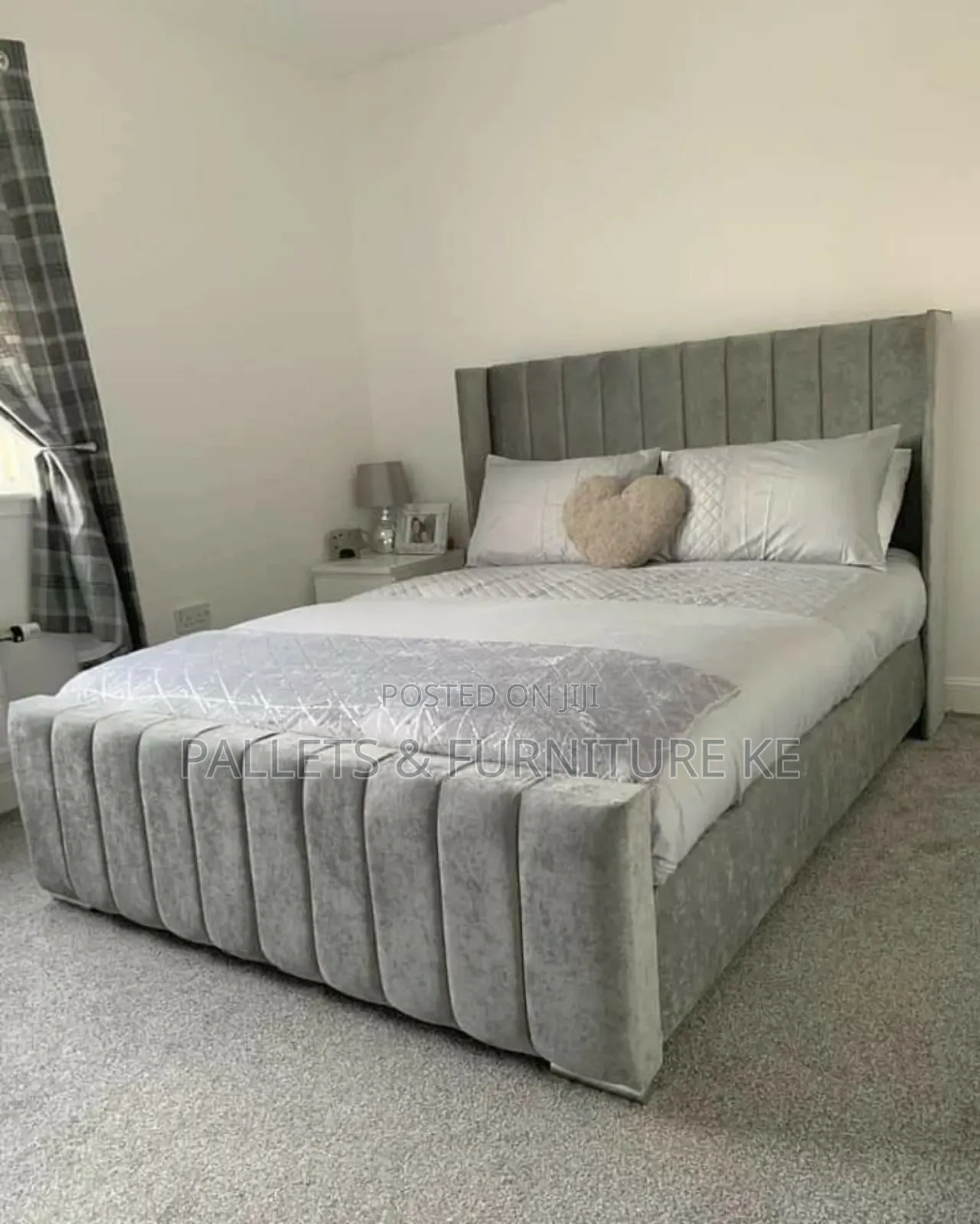 Victoria Wingback Panel Bed