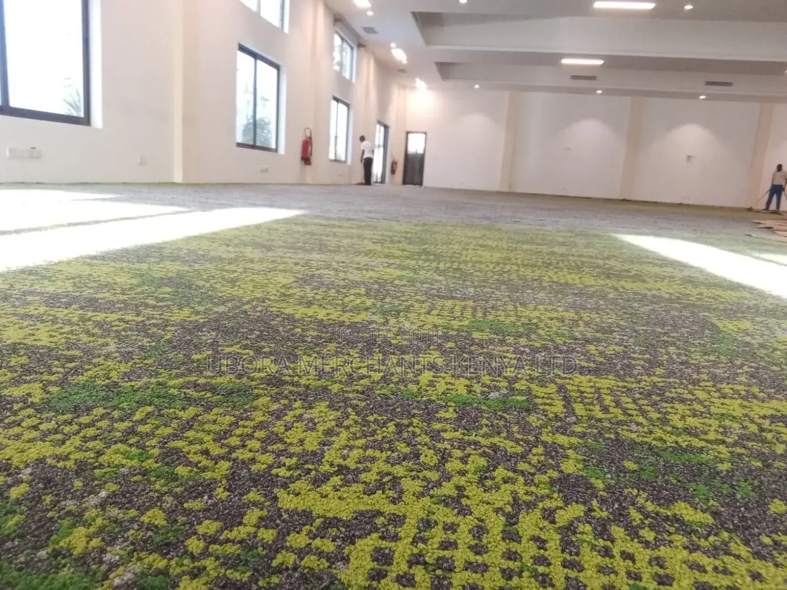 High Grade Carpet Tiles 50x100