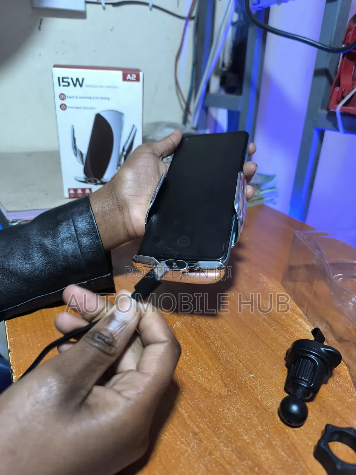 Wireless Car Phone Charger- Car Phone Holder With Charger