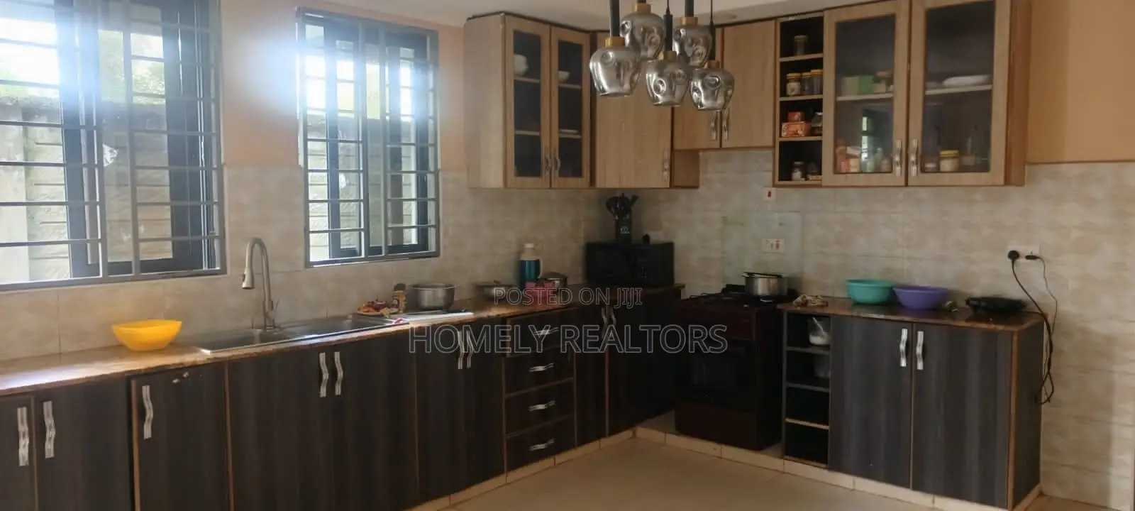 5bdrm Maisonette in Kerarapon Drive, Ngong for sale