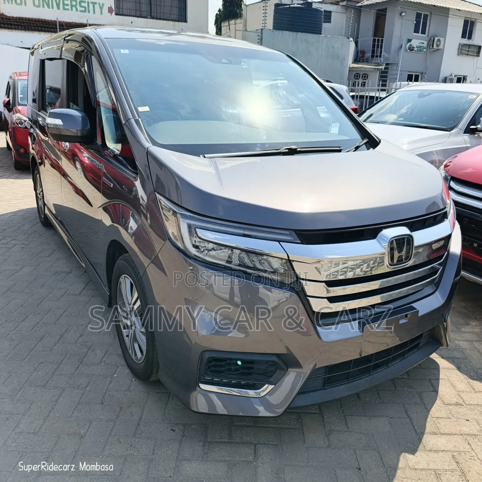 Honda Stepwgn 2018 Gray