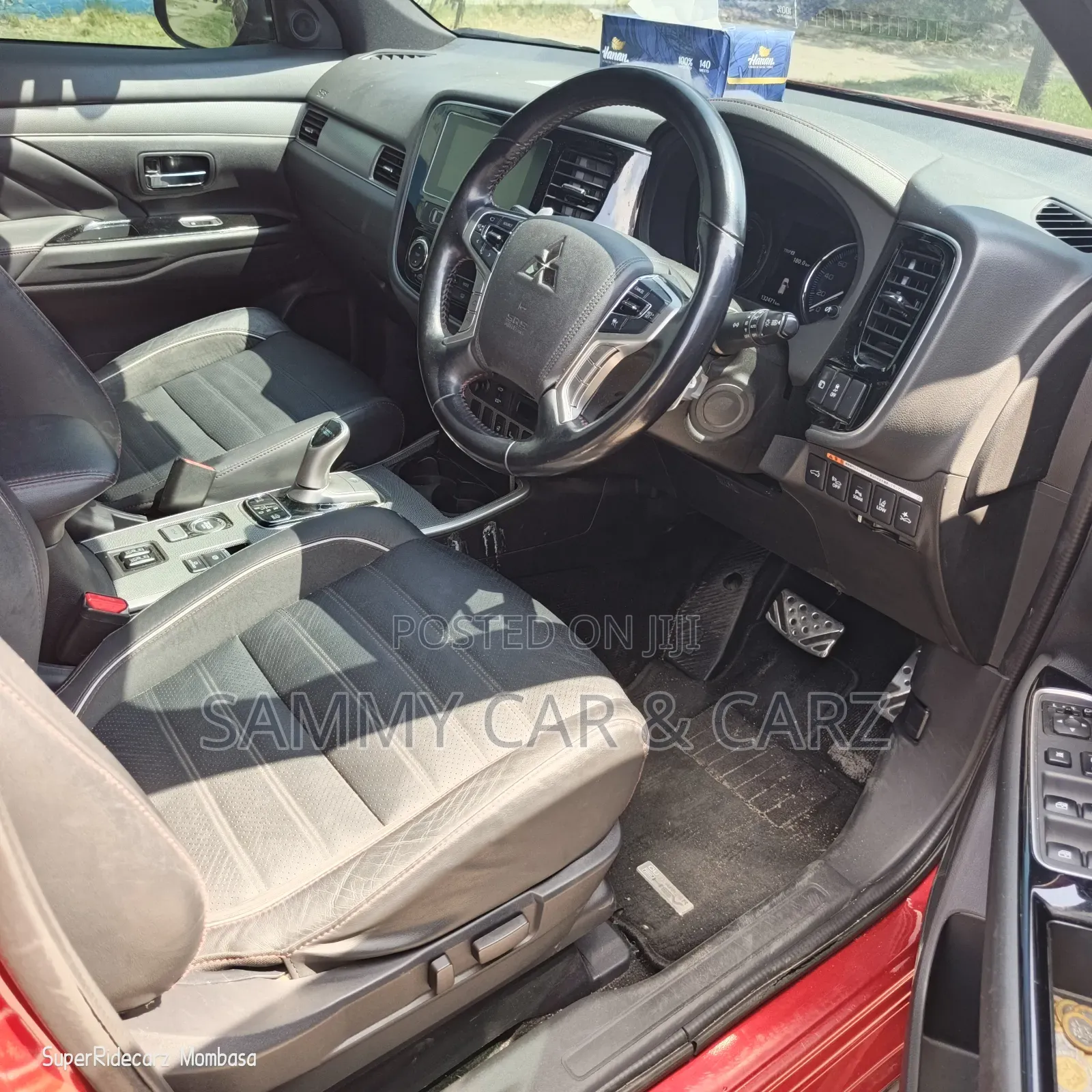 Mitsubishi Outlander 2018 Red