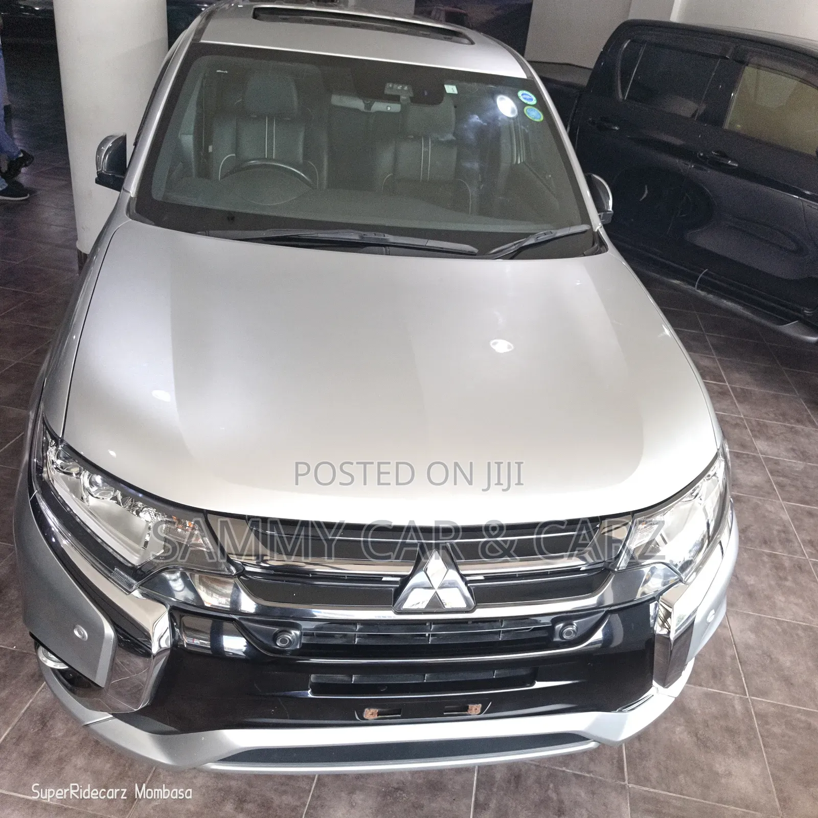 Mitsubishi Outlander 2018 Silver