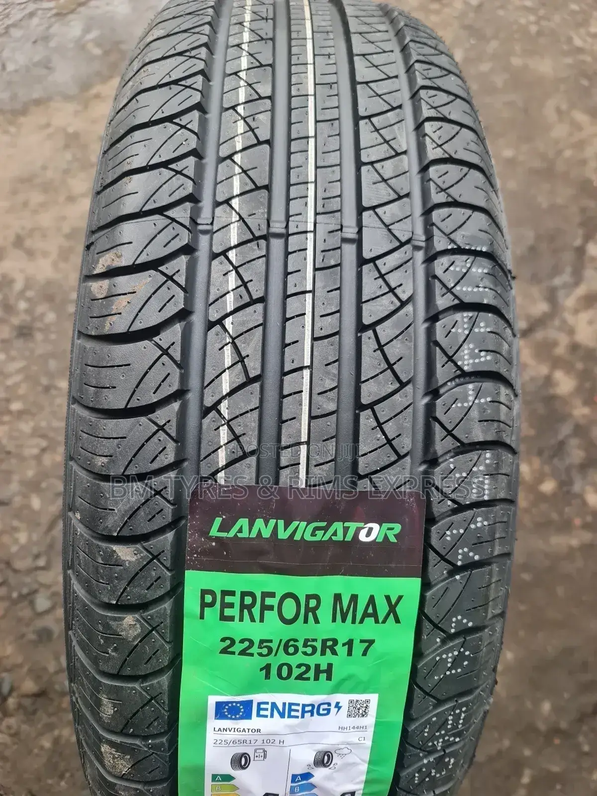 225 /65 R17 Lanvigator Tyres (Highway)