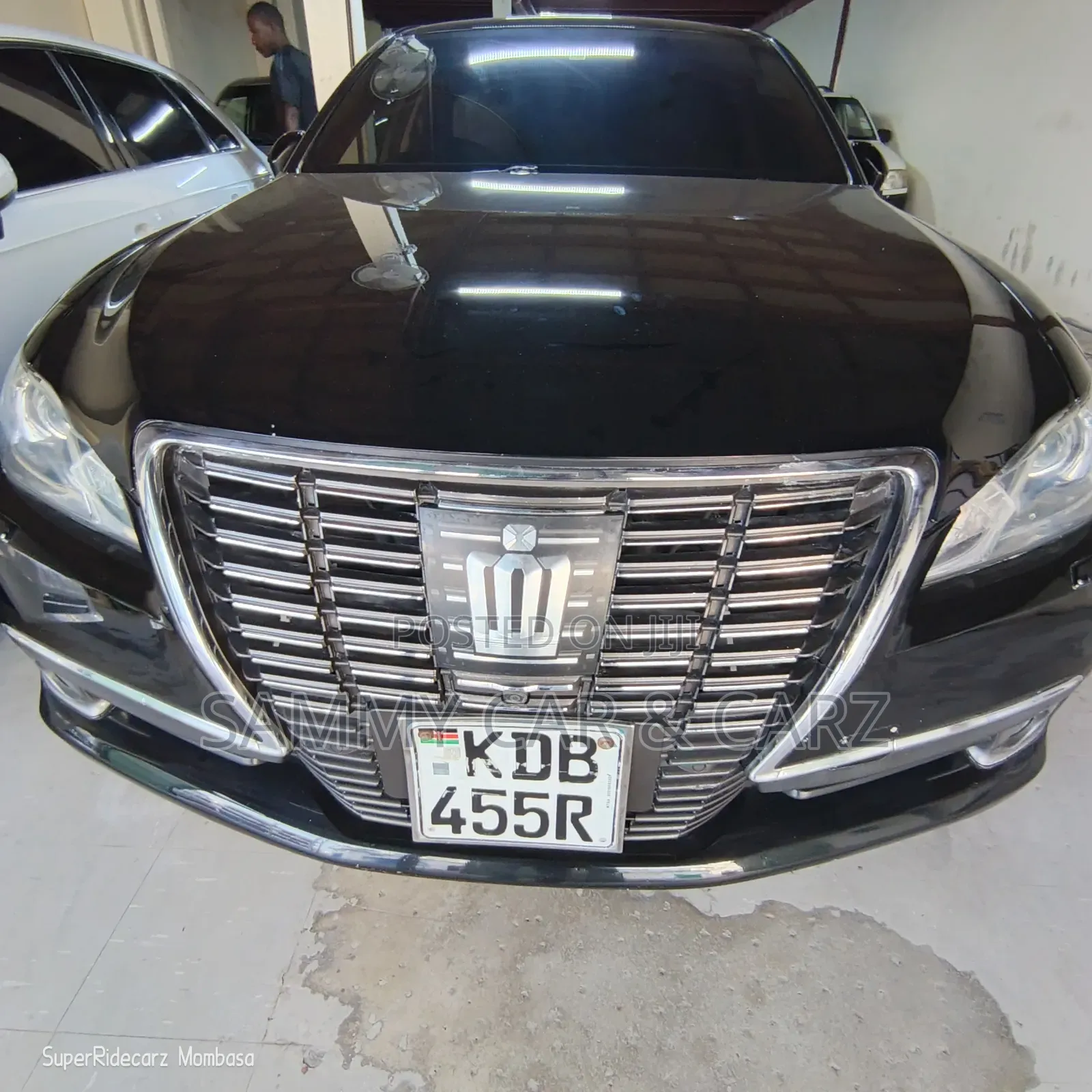 Toyota Crown 2014 Black
