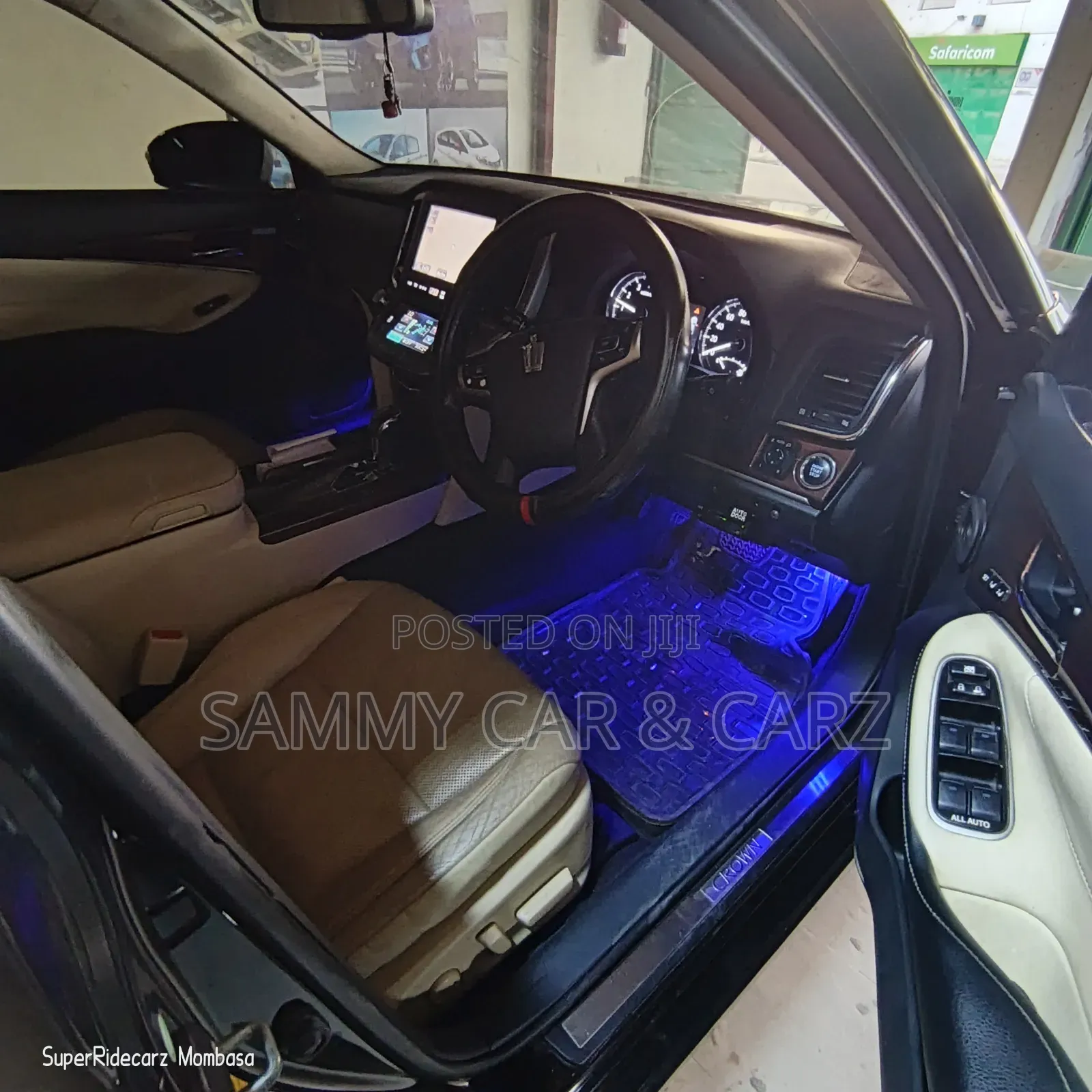 Toyota Crown 2014 Black
