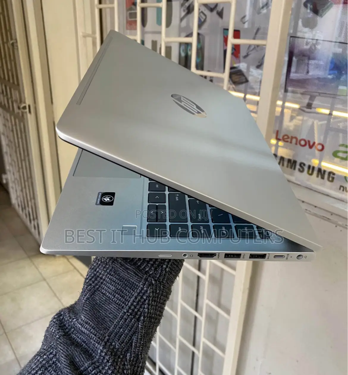 Laptop HP EliteBook 640 G9 16GB Intel Core i7 SSD 512GB
