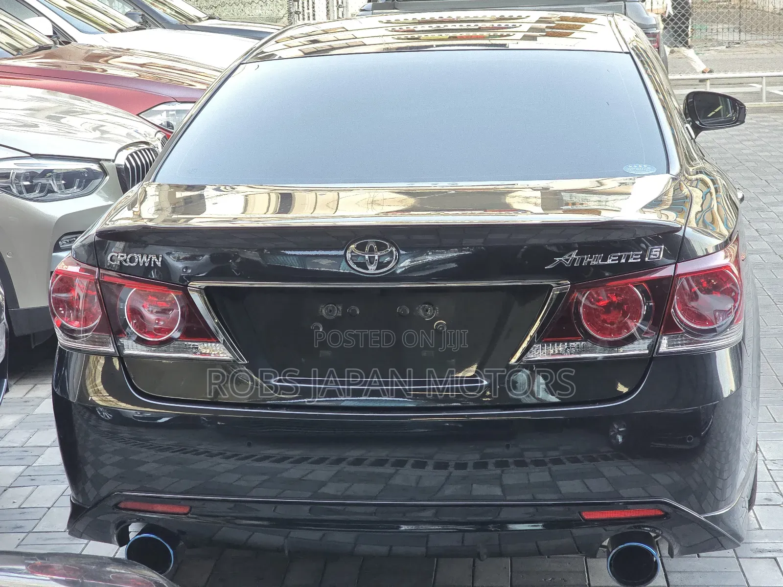 Toyota Crown 2018 Black