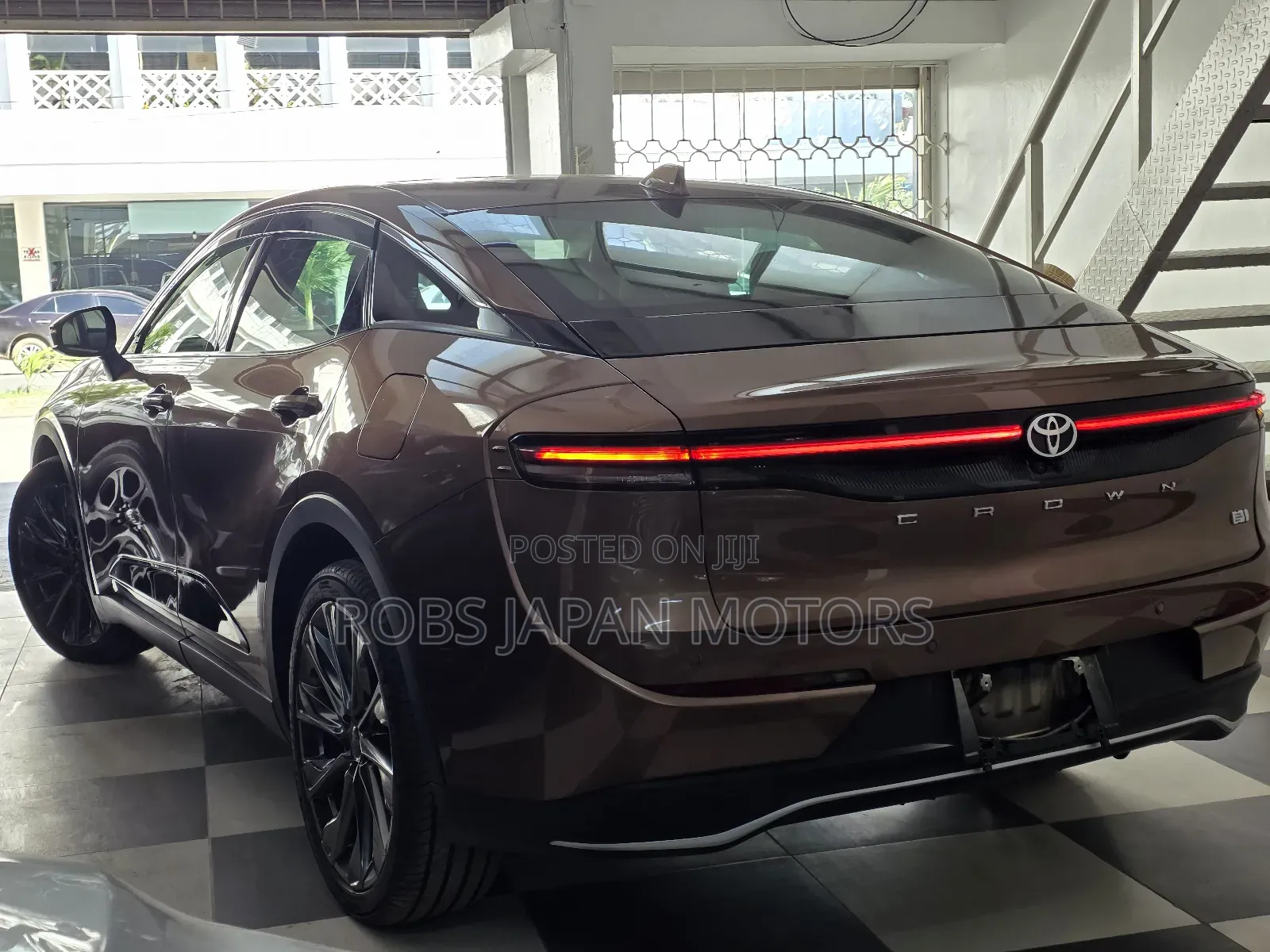 Toyota Crown Platinum 2023 Brown