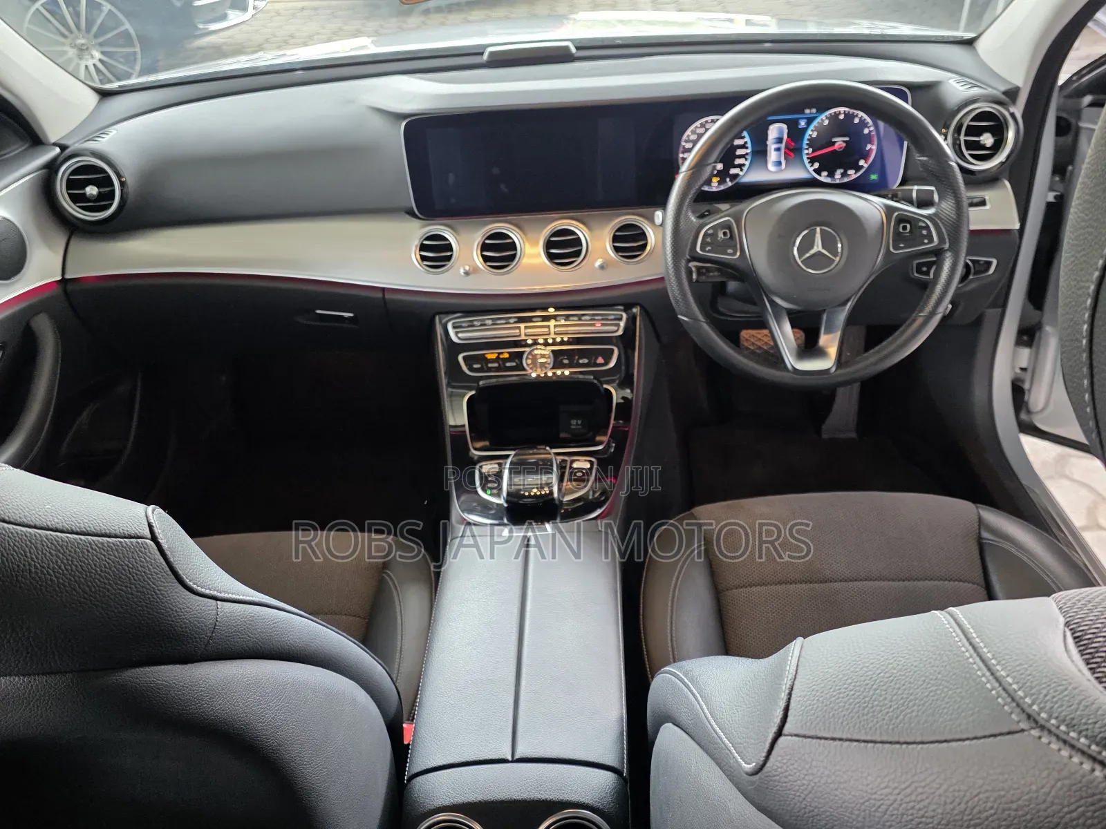Mercedes-Benz E200 2018 Ivory