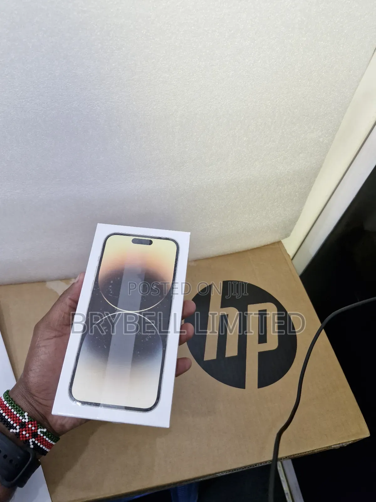 New Apple iPhone 14 Pro Max 256 GB Gold