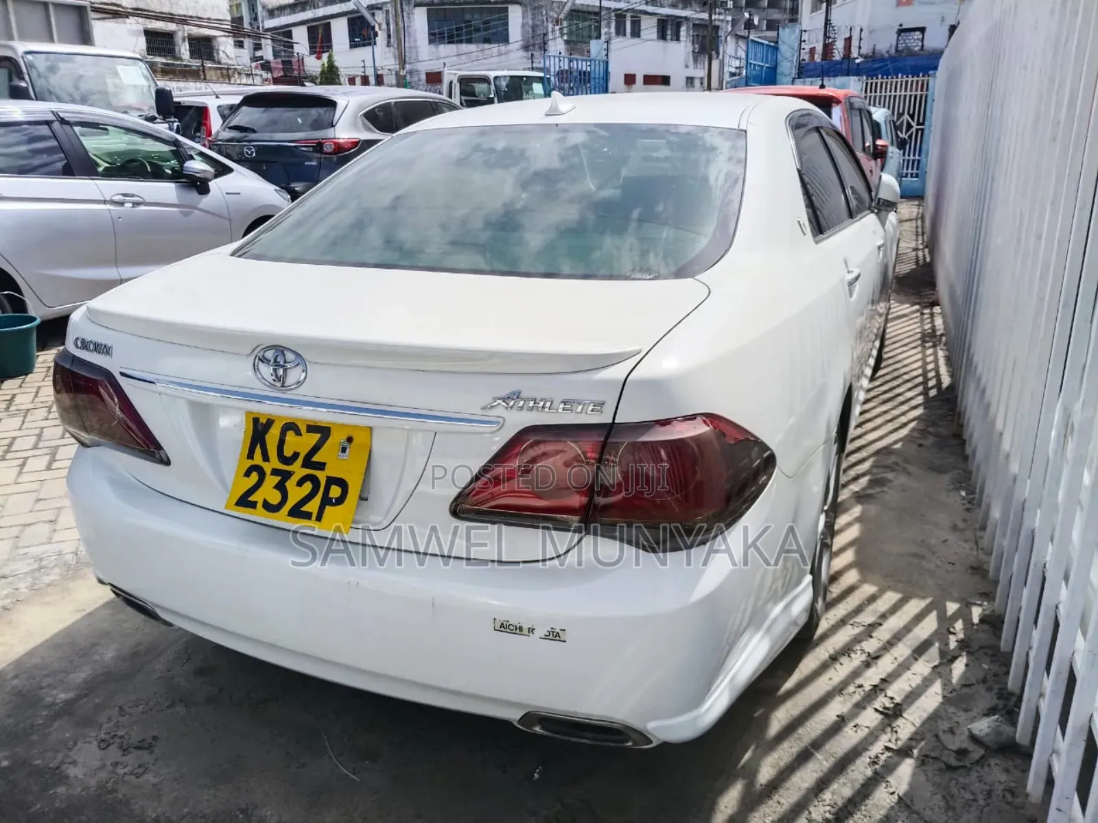 Toyota Crown 2015 Pearl