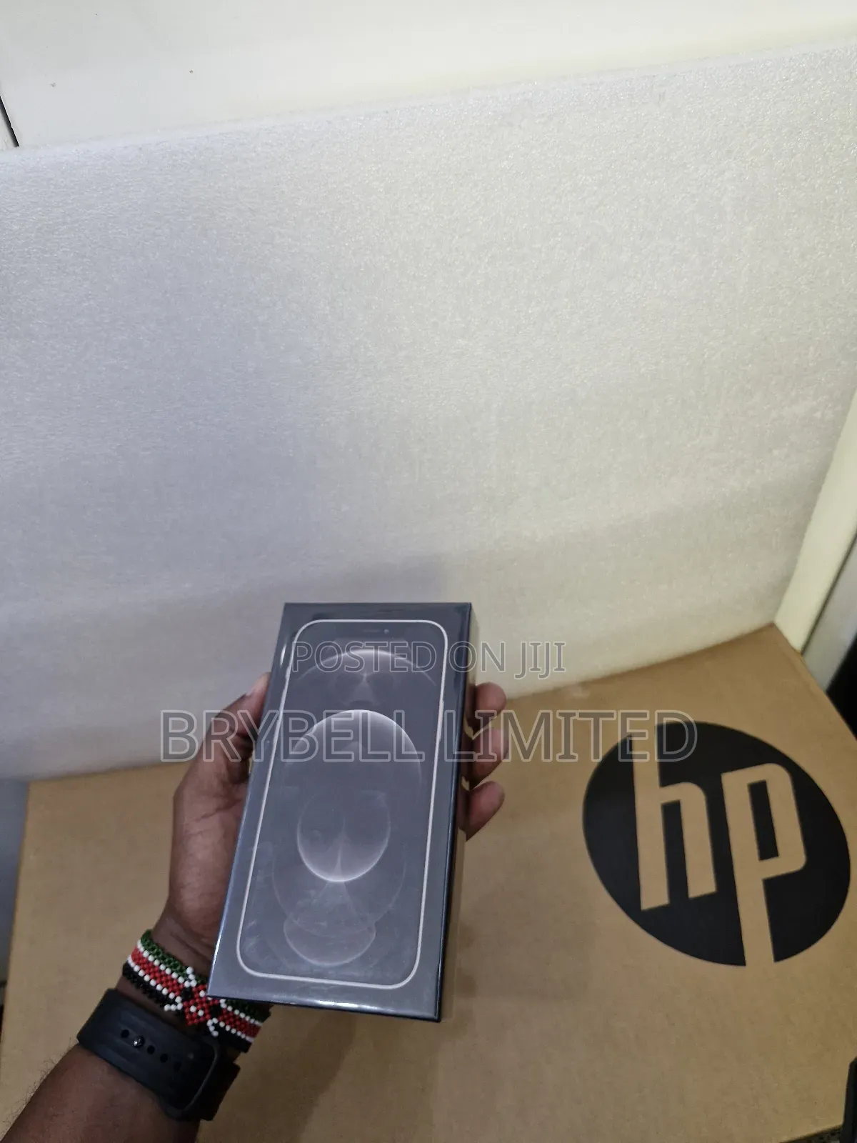New Apple iPhone 12 Pro 256 GB Gold