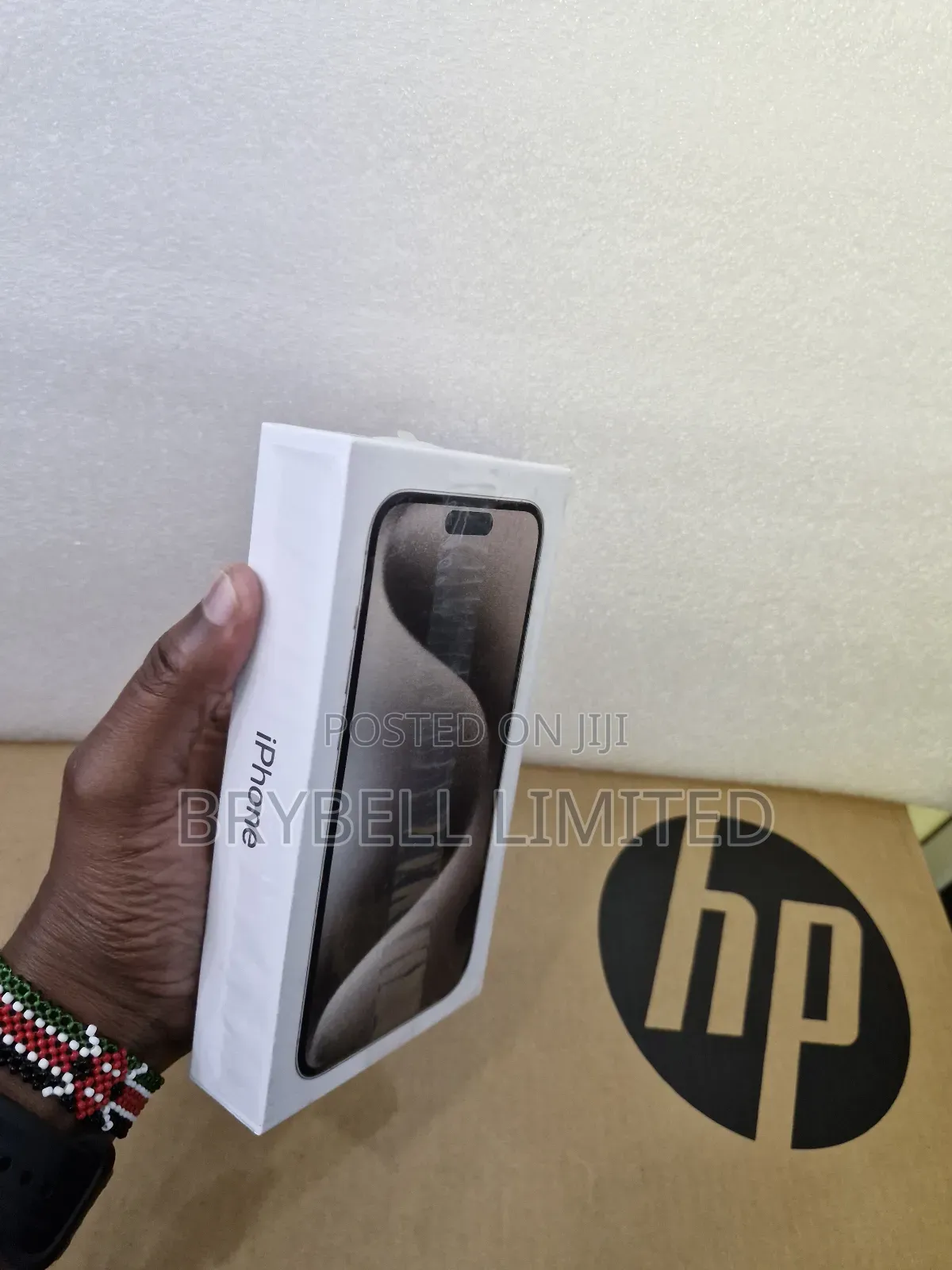 New Apple iPhone 15 Pro Max 256 GB White