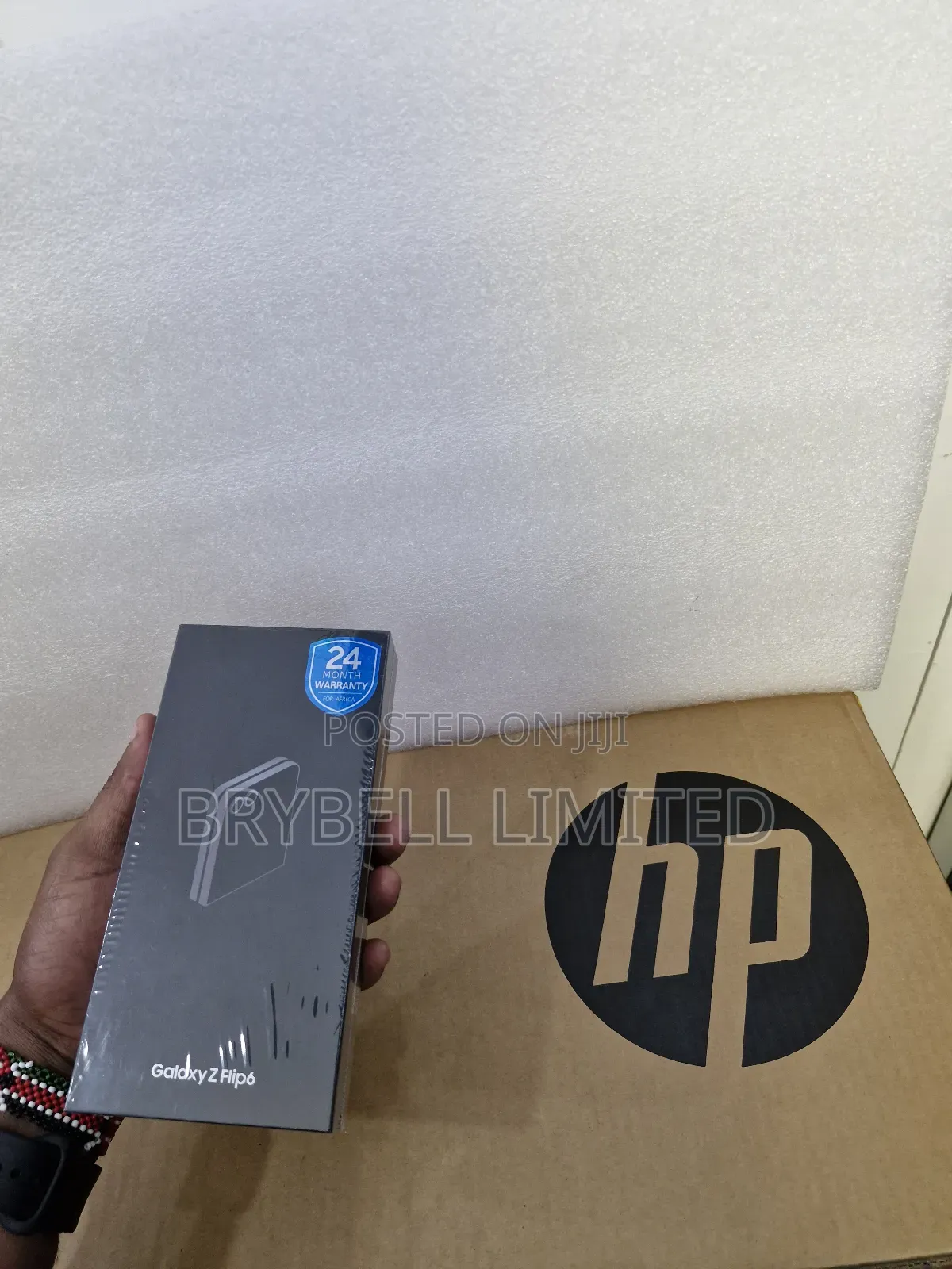 New Samsung Galaxy Z Flip6 256 GB Silver