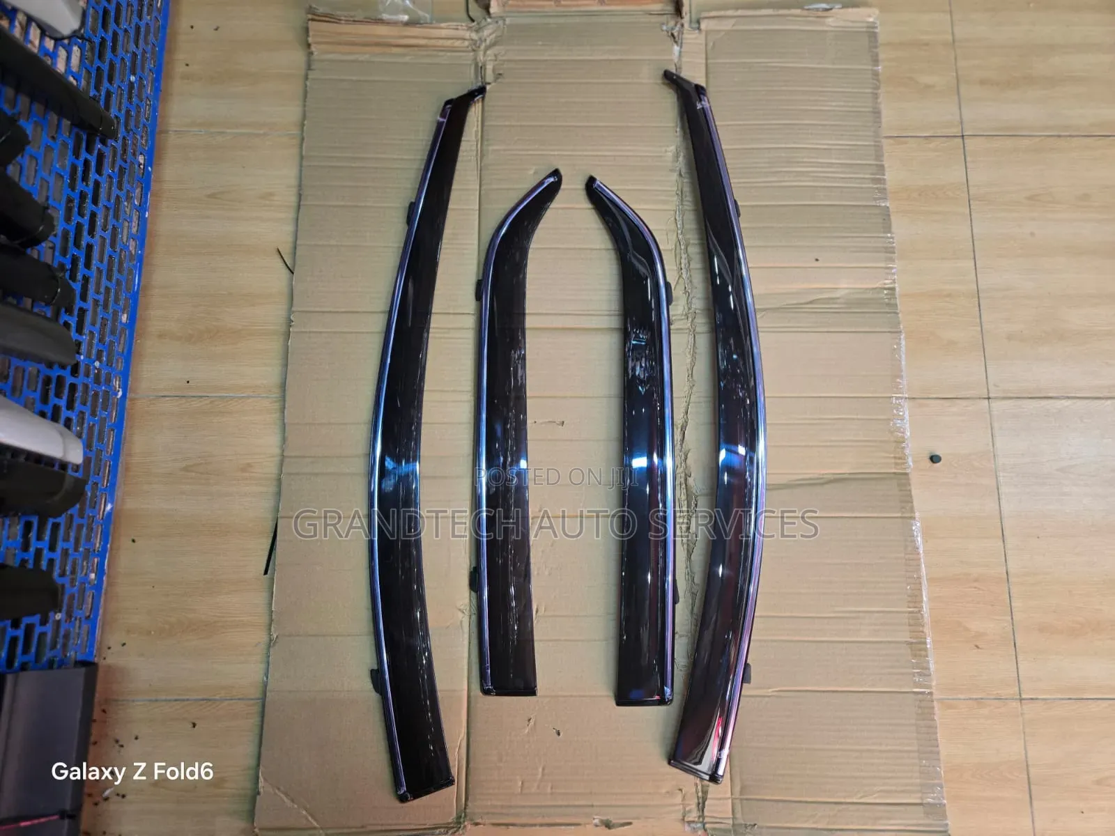 Mazda Demio 2012 Windbreakers