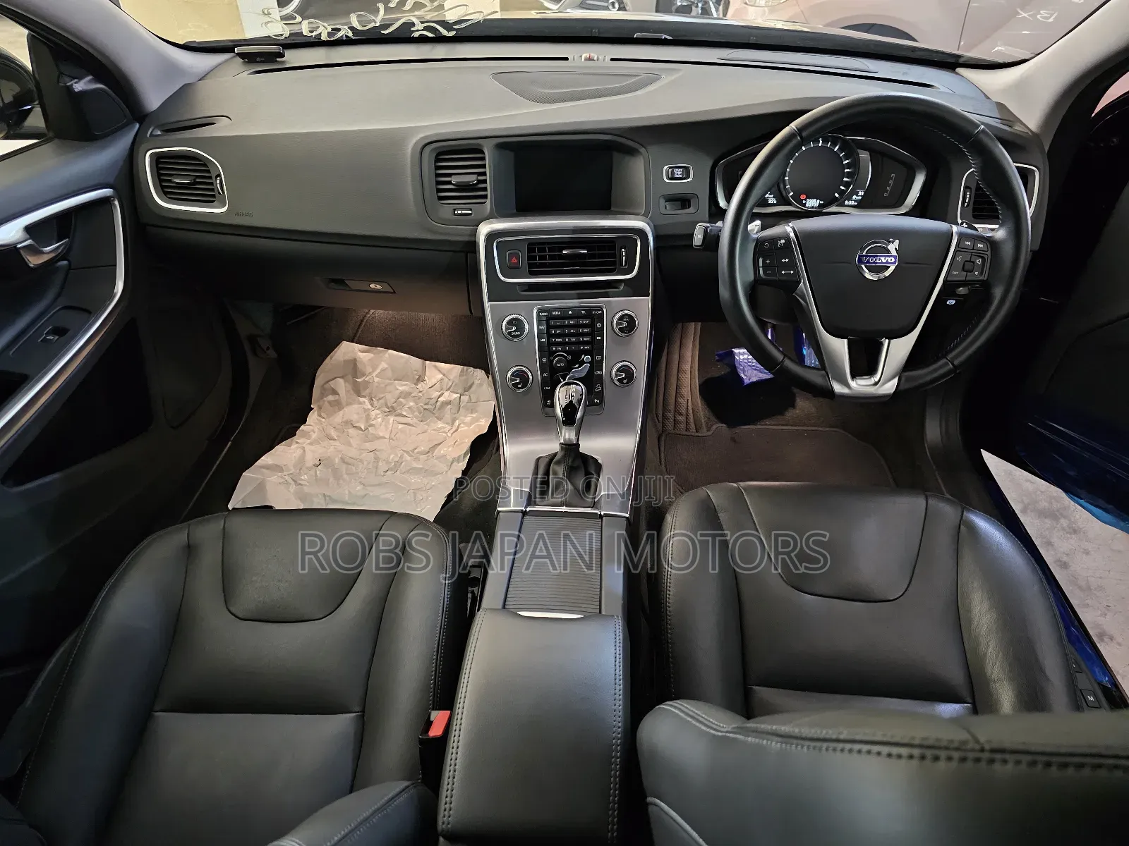 Volvo V60 T5 Dynamic AWD 2018 Black