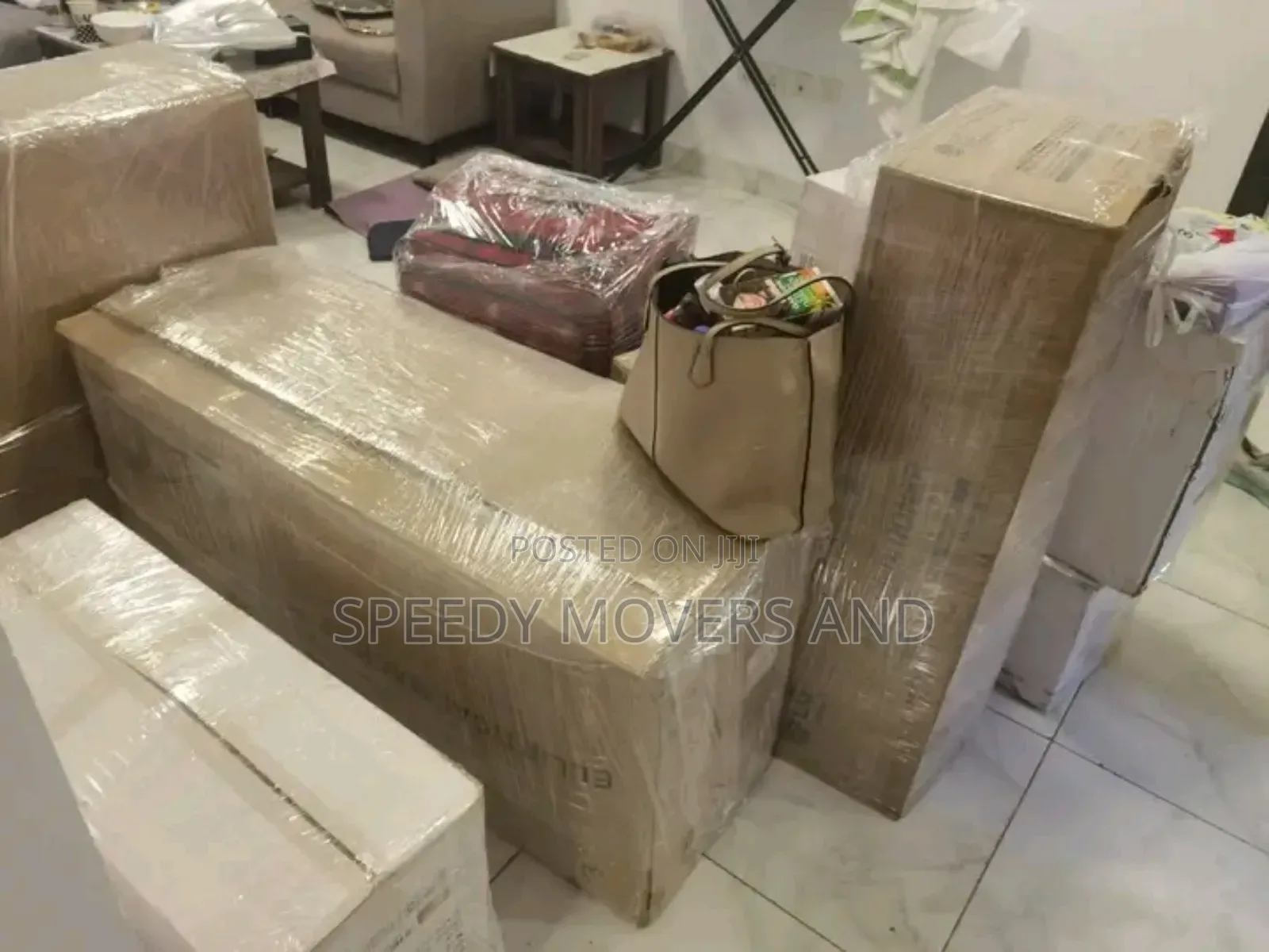 Storage for Goods Are at Hand