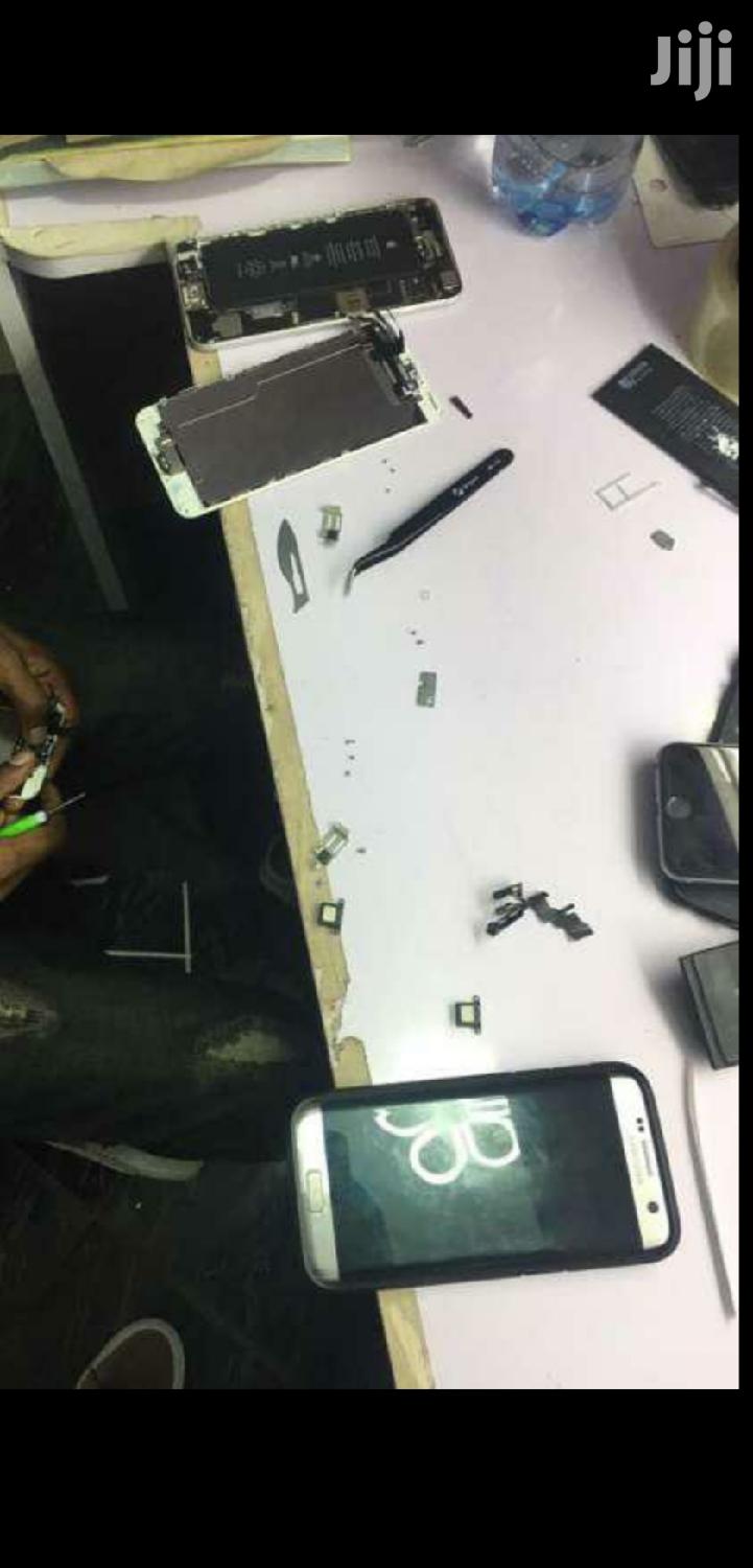 Techno Camon Screens Replacement Services