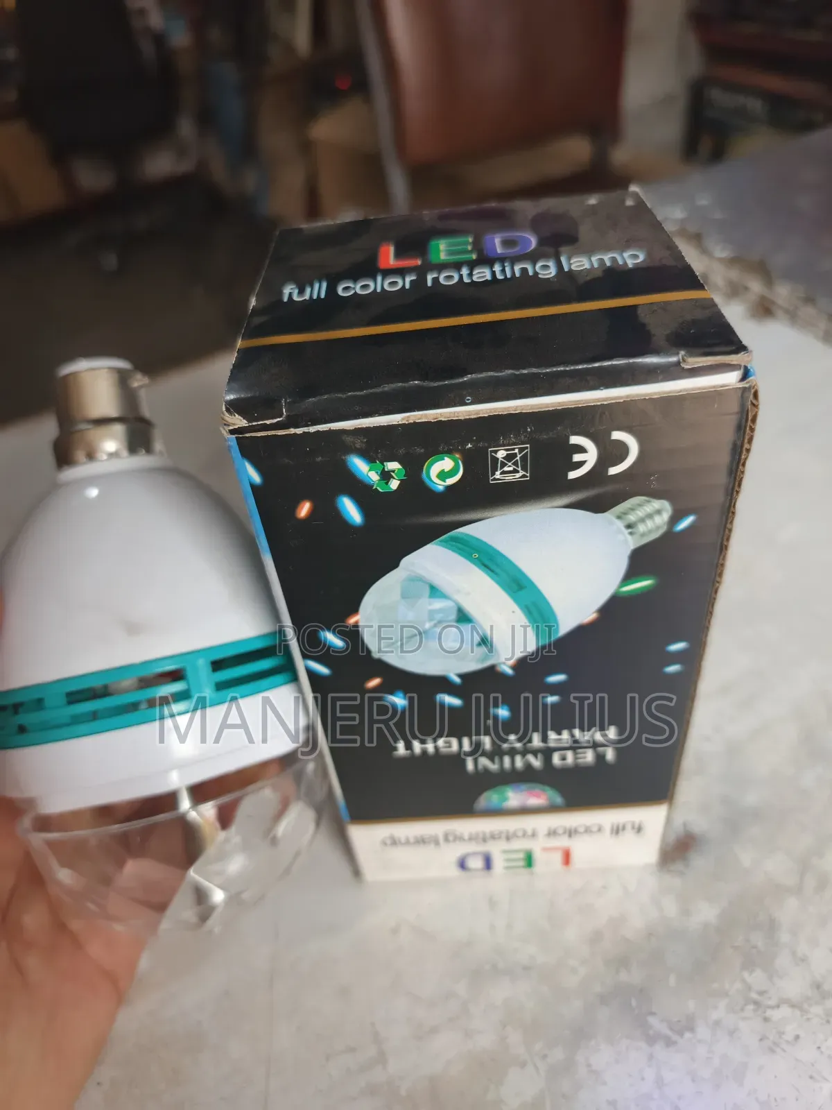 Multicolored Rotating Bulb