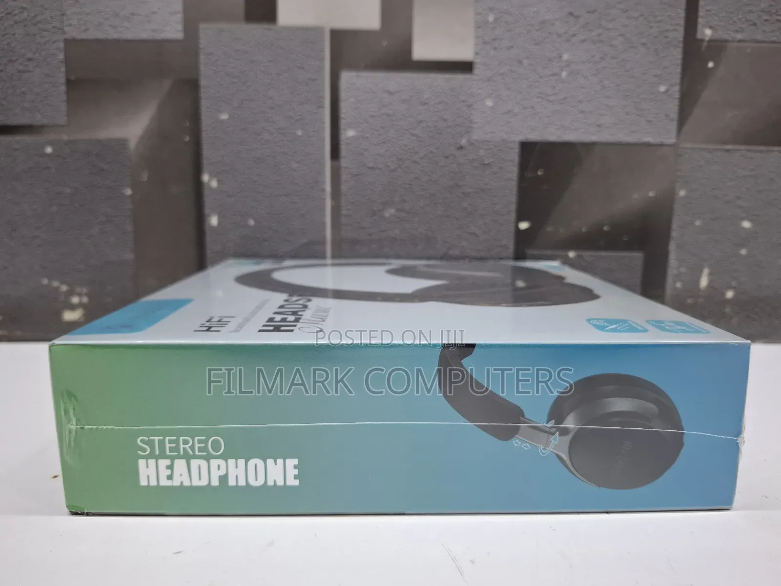 Celebrat Wireless Bluetooth Headphone