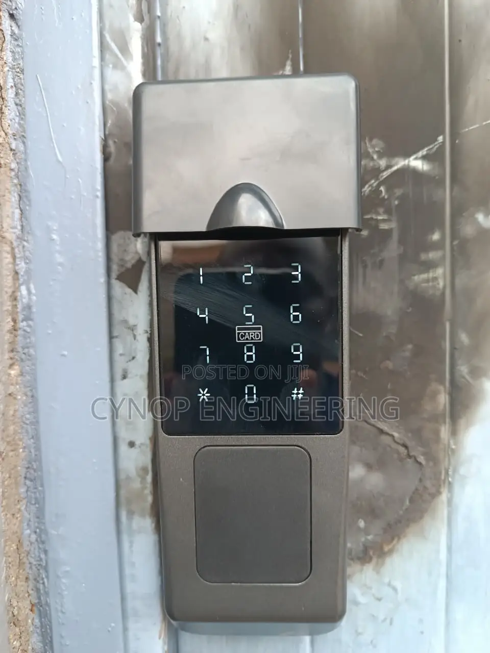 Fingerprint Recognition Smart Gate Locks for Homes