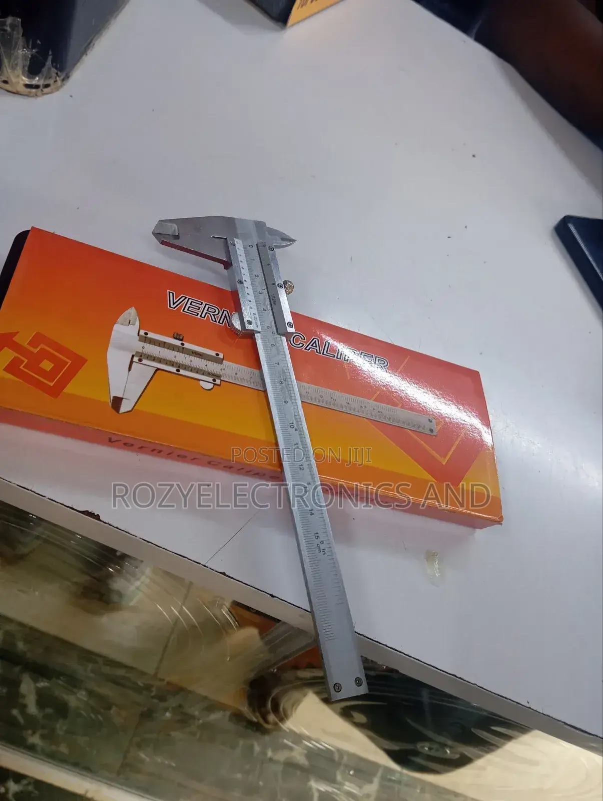 Analogue Caliper