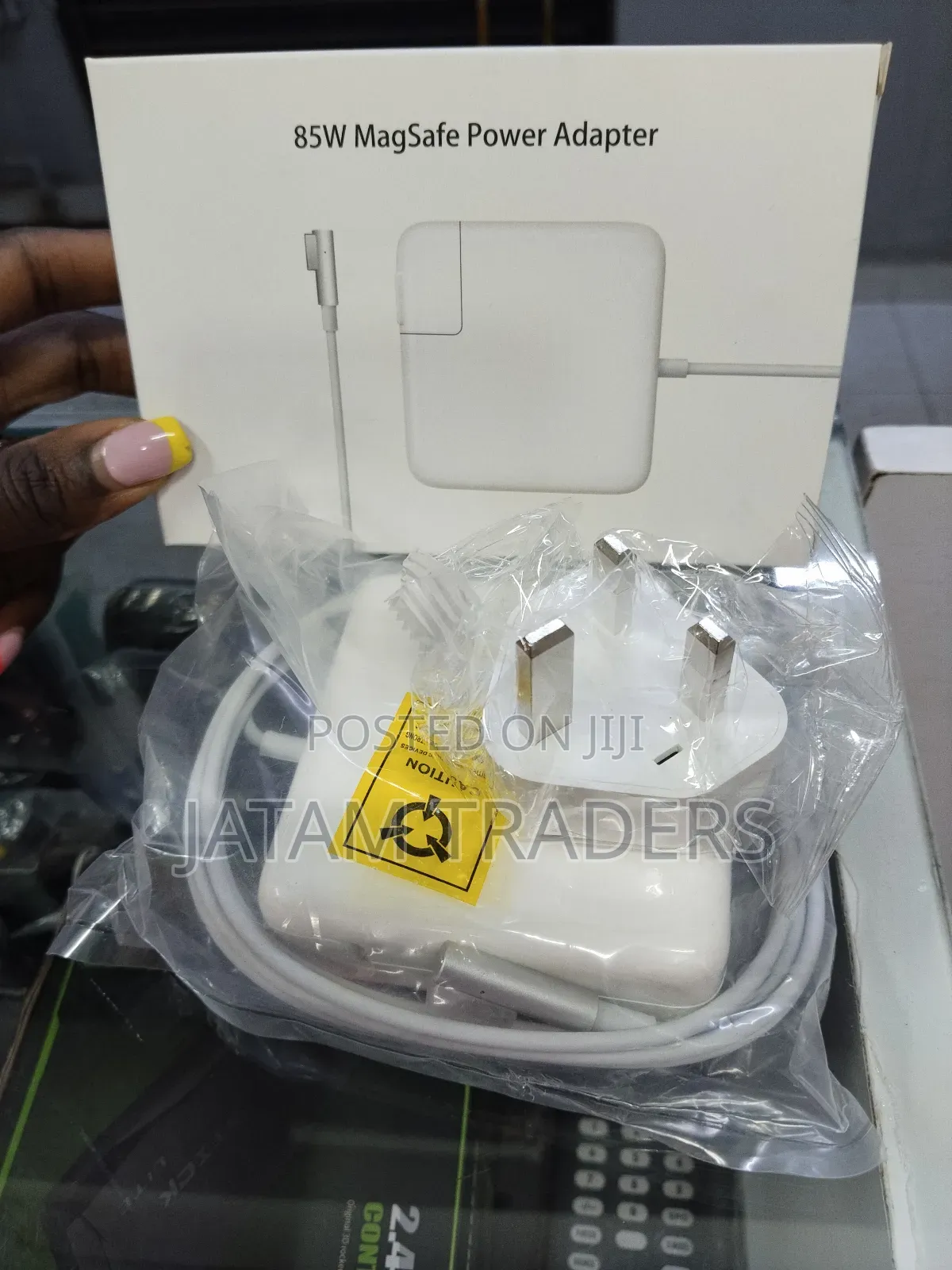 85 Watts Macbook Power Adapter