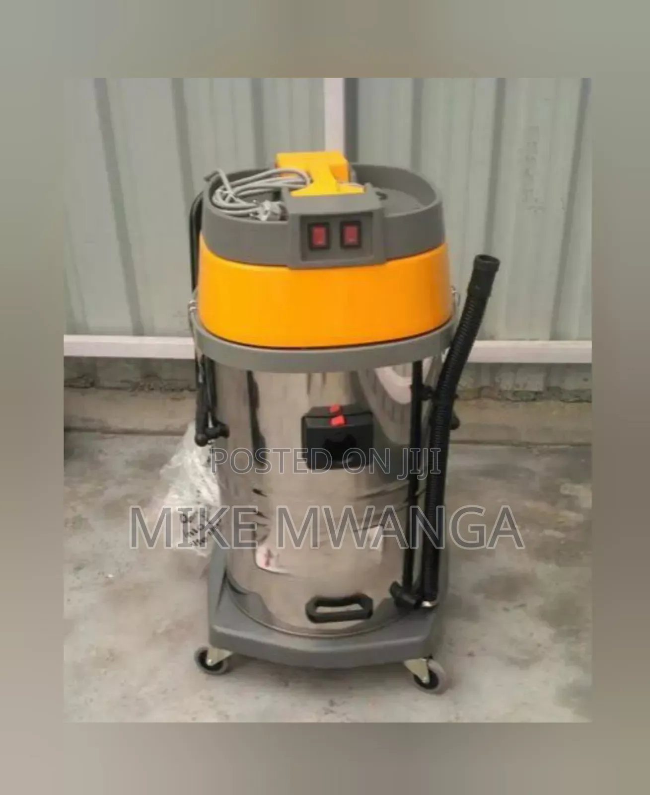 Fully Equipped Vacuum Cleaner/ Wet and Dry 100l