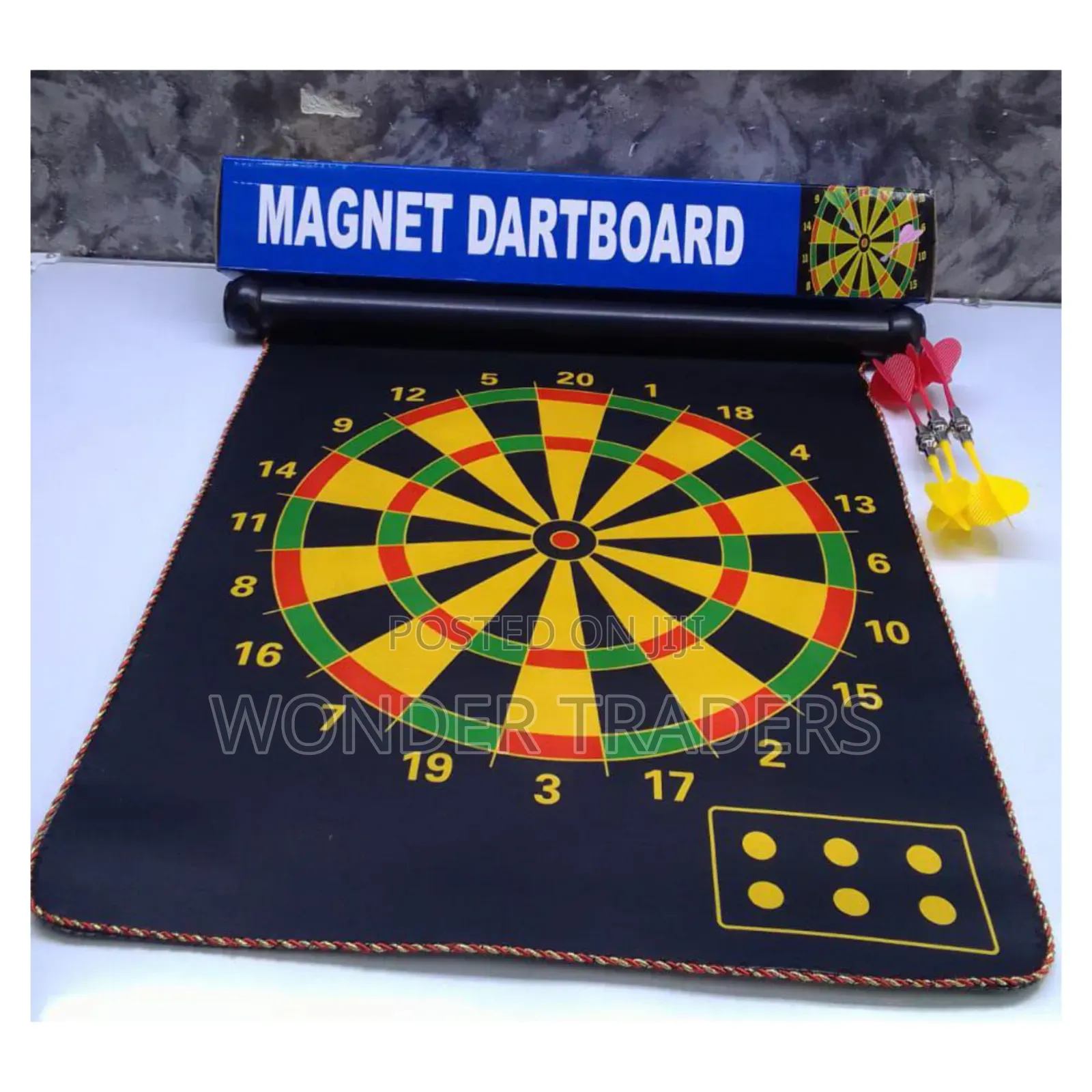 .Foldable Magnetic Dartboard
.