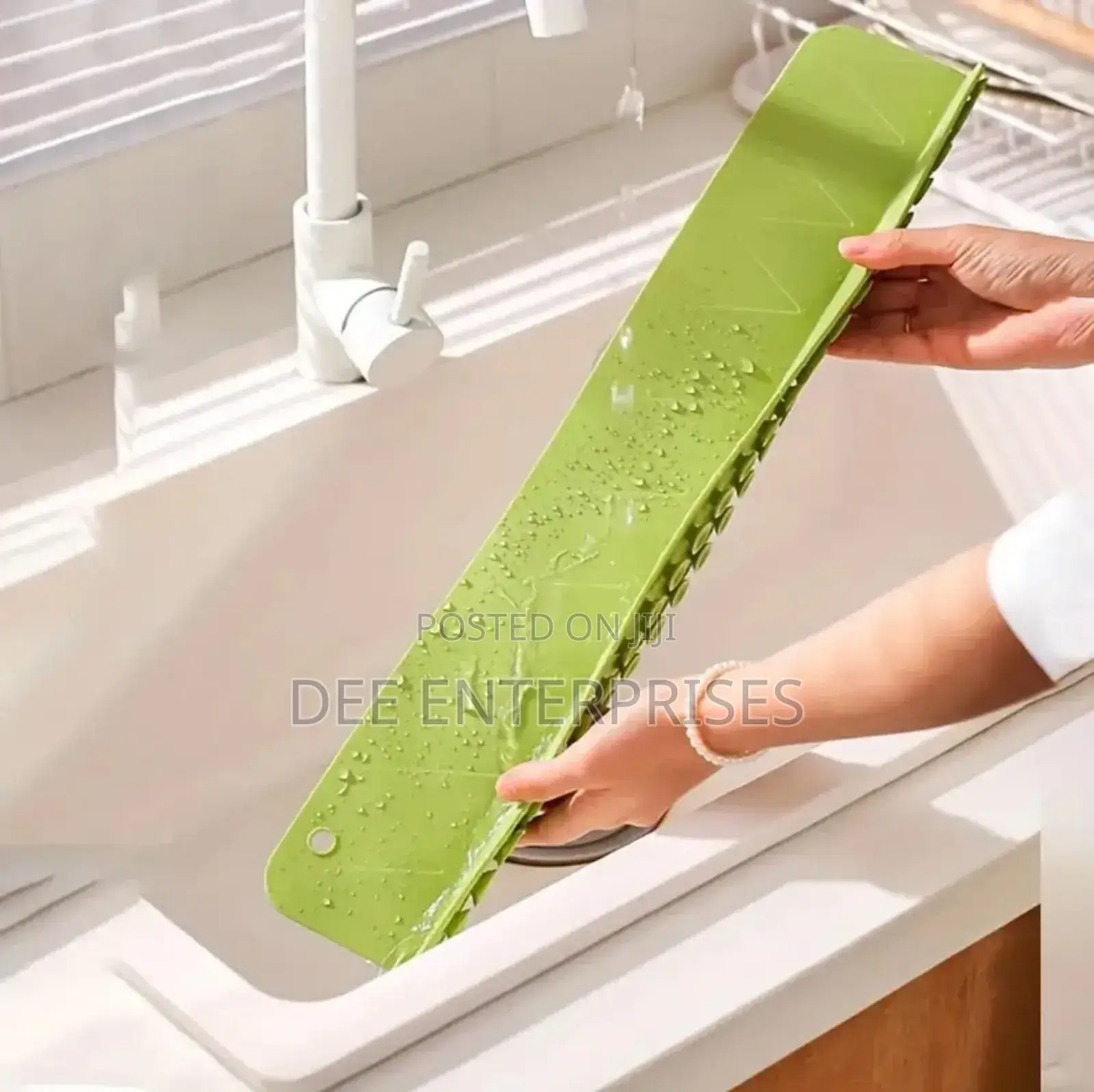 Kitchen Sink Splash Guard With Suction Cup