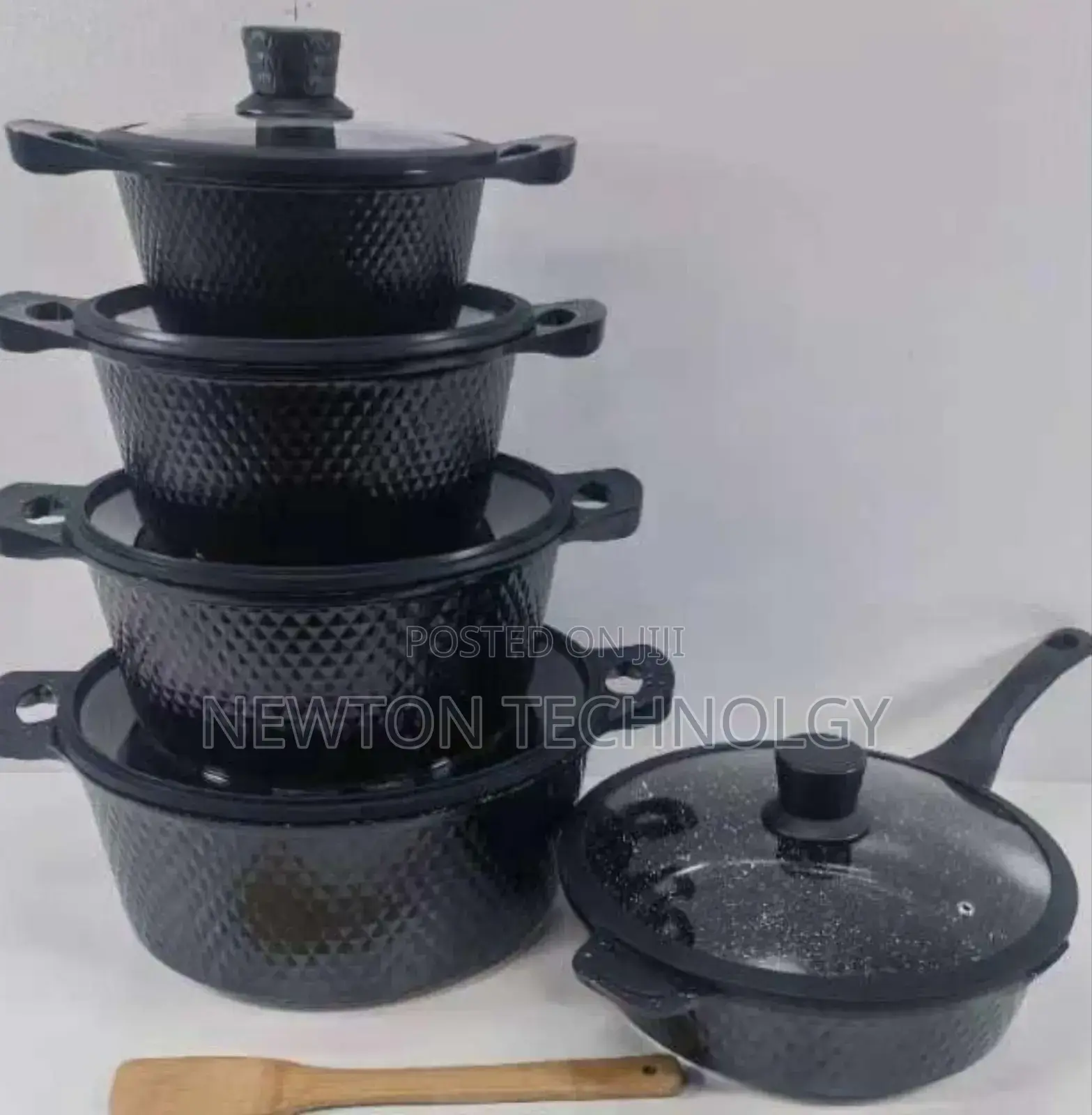 *_Bosch 11pc Cookware With Silicone Li