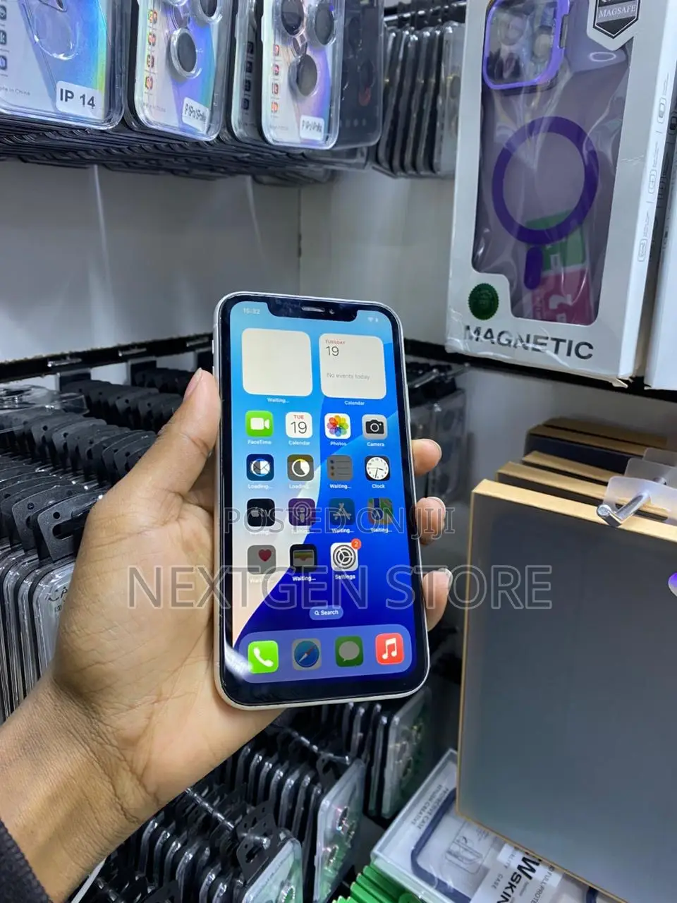 Apple XR 128 GB White