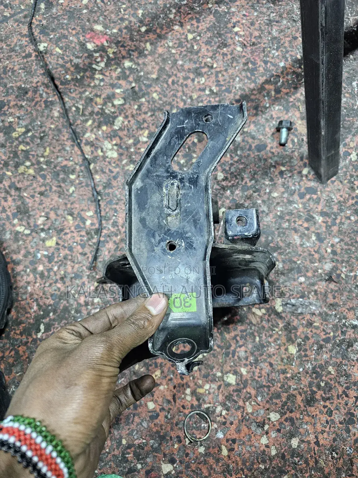 Ractis Gear Mounting