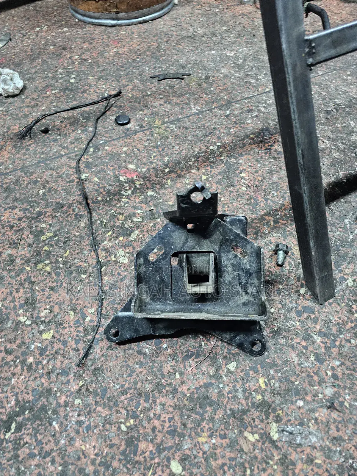Ractis Gear Mounting
