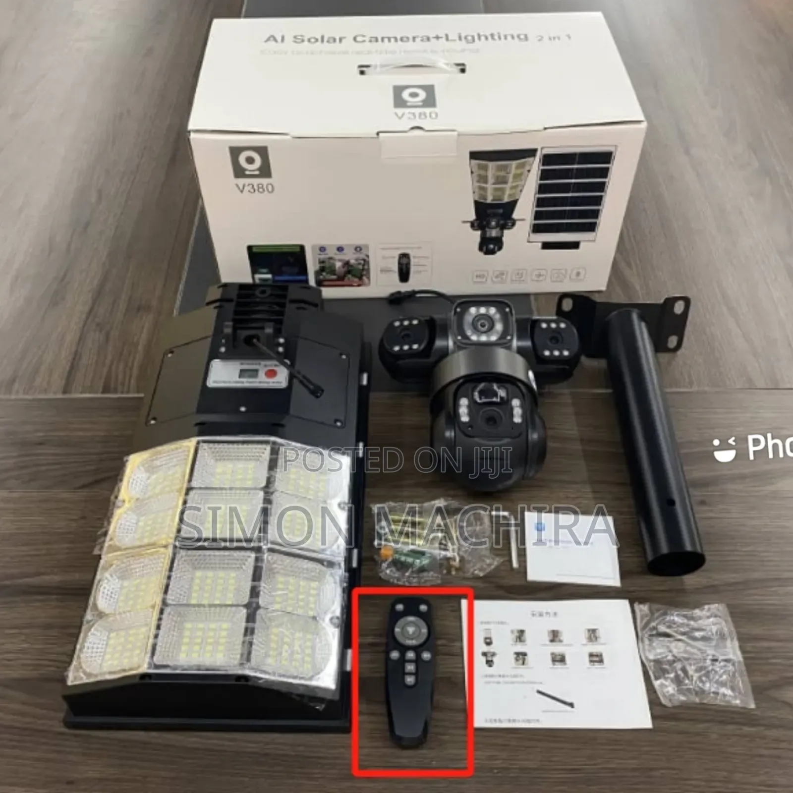 180 Watt Triple Lens 4g Floodlight Solar PTZ Camera