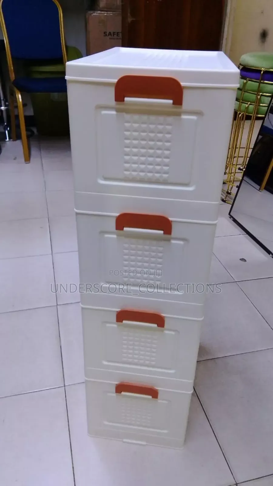 4 Tier Stackable Rack