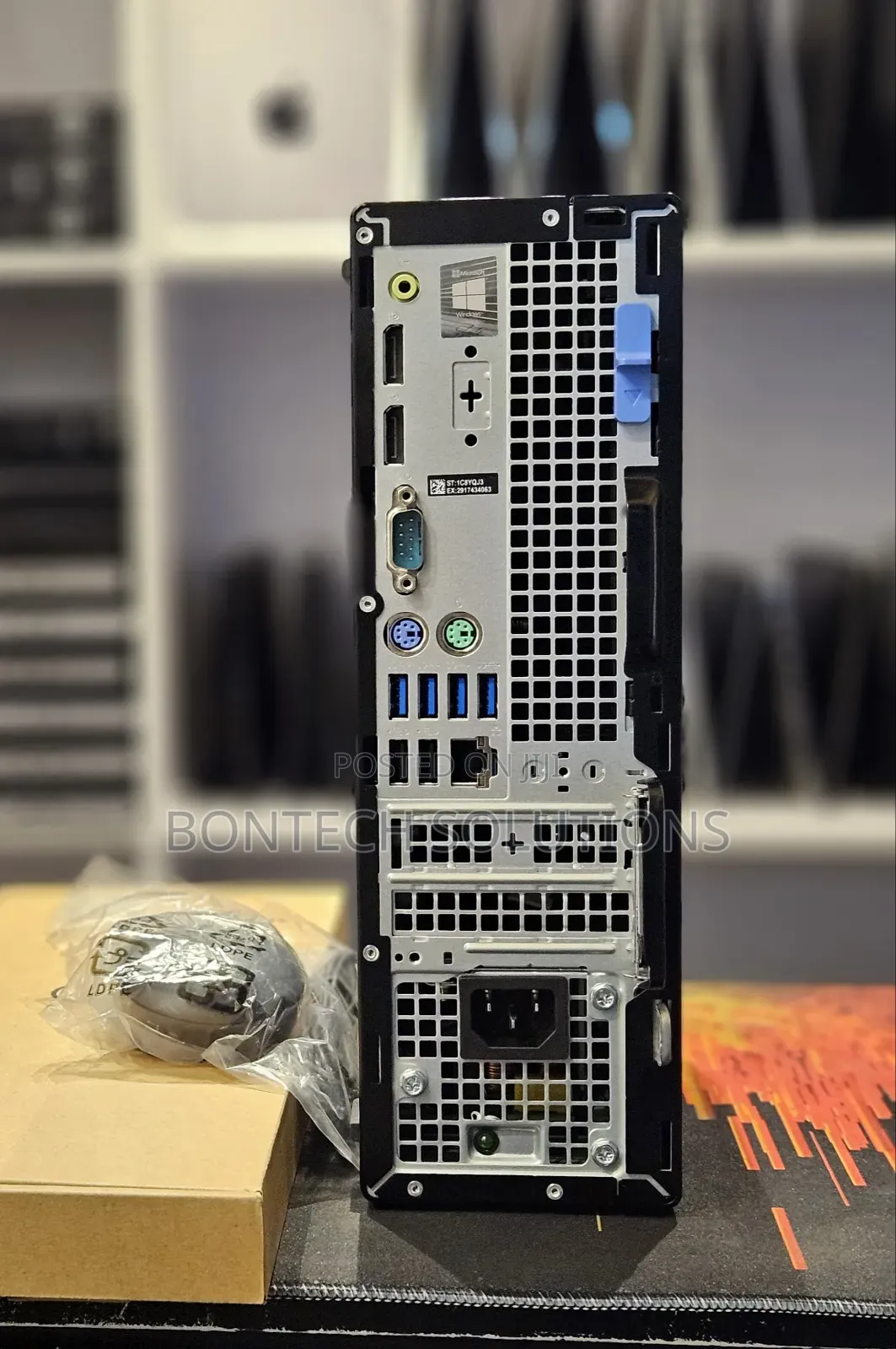 Desktop Computer Dell Optiplex 7090 16GB Intel Core I7 SSD 256GB