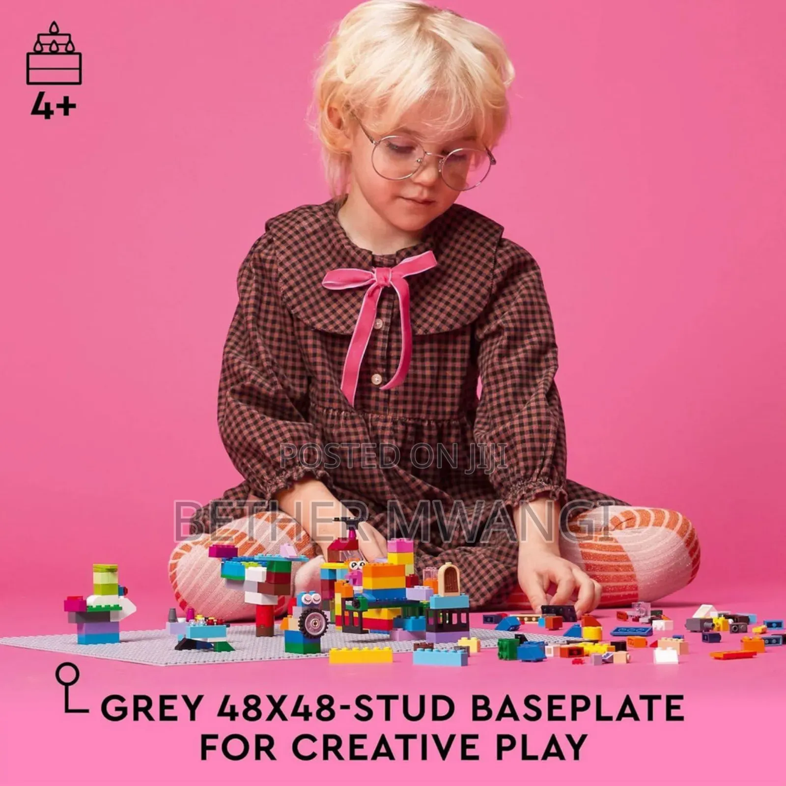 Lego 11024 - Classic Gray Baseplate in Kenya
