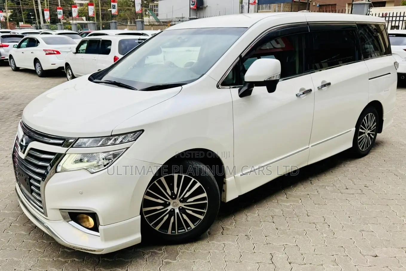 Nissan Elgrand 2018 White