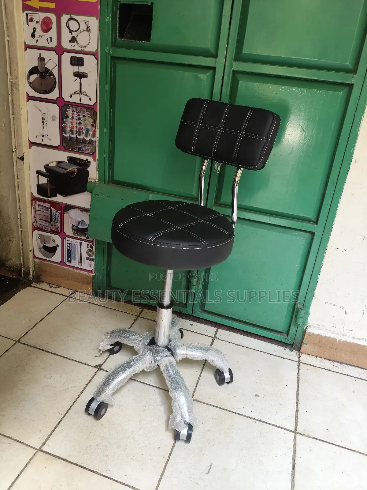 Pedicure Black Comfortable Stool