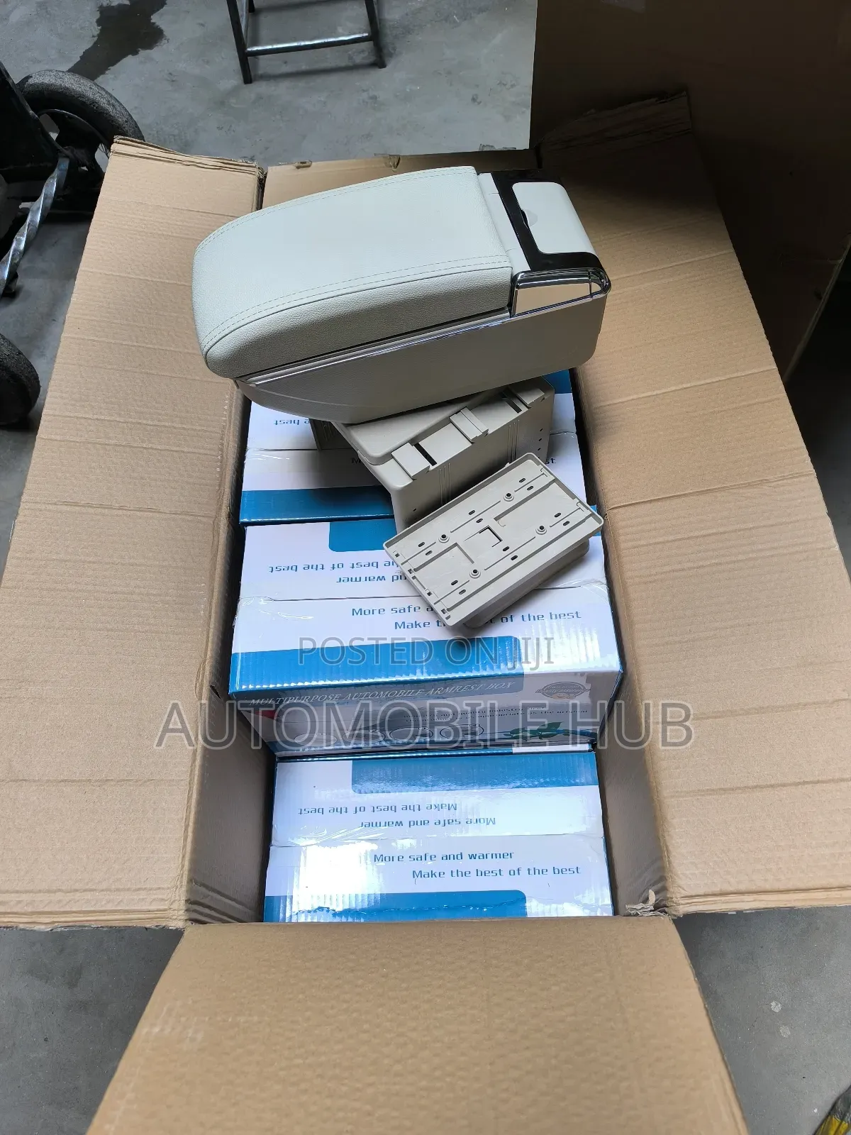 Car Arm Rest Console - Universal Car Arm Rest