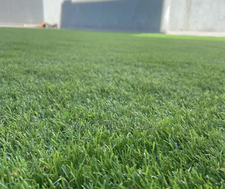 Soft and Realistic Artificial Turf Grass Carpet