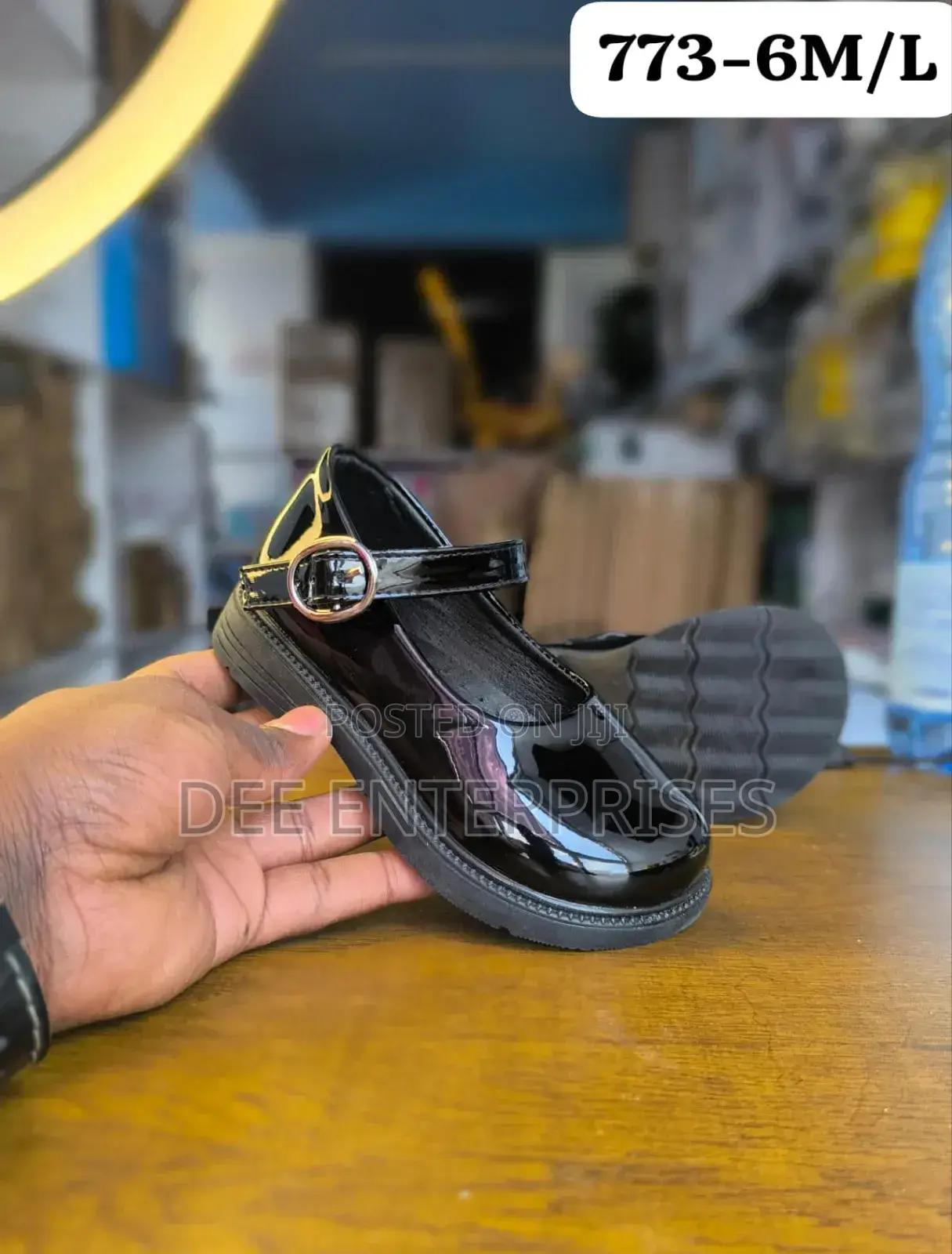 School Shoes 773-6m/L